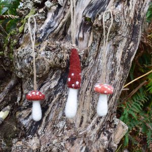 felted mushroom decorations