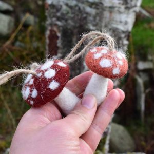 felted autumn mushroom decorations