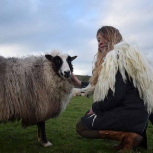 wild wool collar