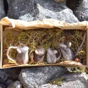 needle felt mouse