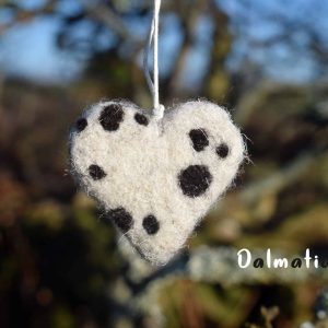 dalmatian keyring heart wool