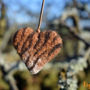 tiger pattern keyring gift heart handmade wool