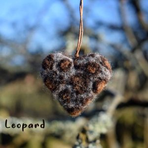 grey leopard pattern keyring gift heart handmade wool